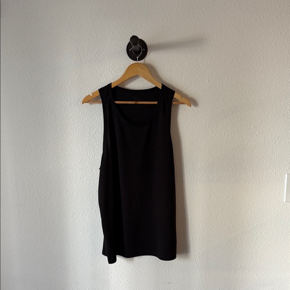 Asics Black Tank Top - Picture 1 of 3